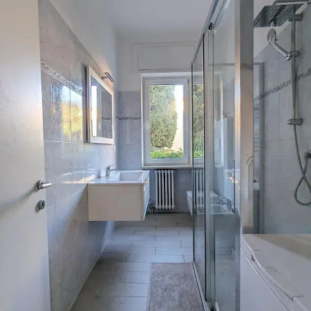 Center Apartment Bardolino