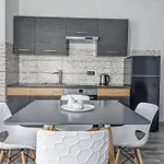 Center Apartamento *