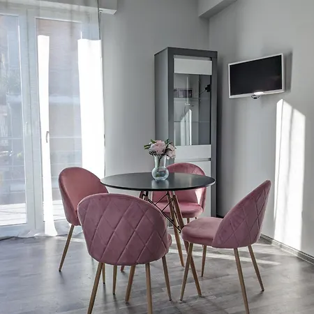 Center Apartment