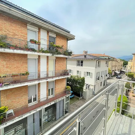 Apartment Center